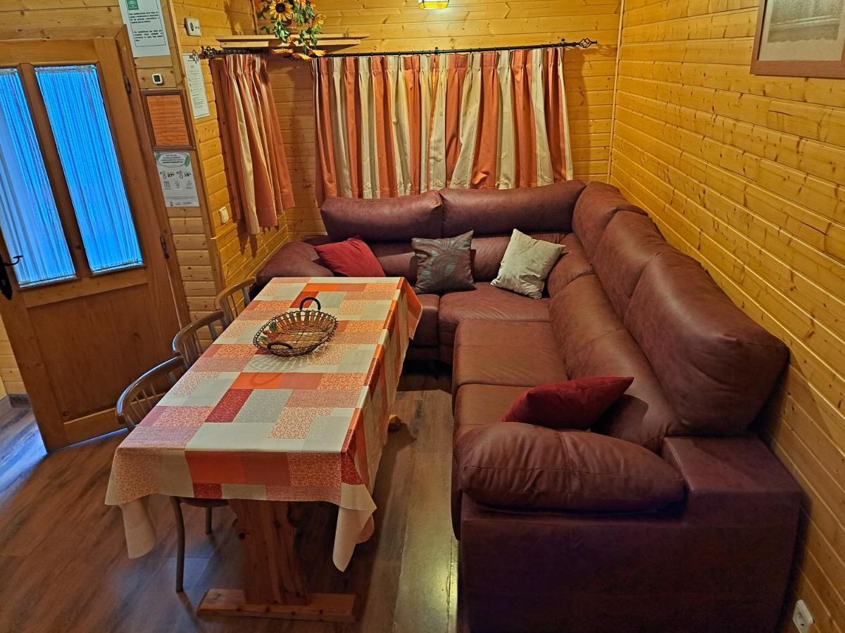 Cabanas De Madera El Rinconcillo Arroyo Frío Extérieur photo