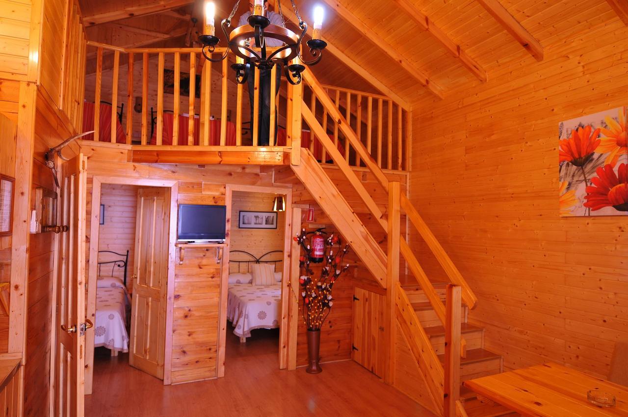 Cabanas De Madera El Rinconcillo Arroyo Frío Extérieur photo